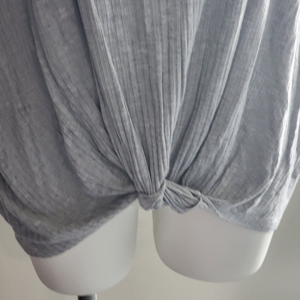 Botanique Knot front top Gray Size 1X - Picture 3 of 7